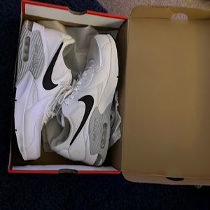 Nike air max excee